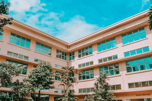 Sekolah Balqisguru